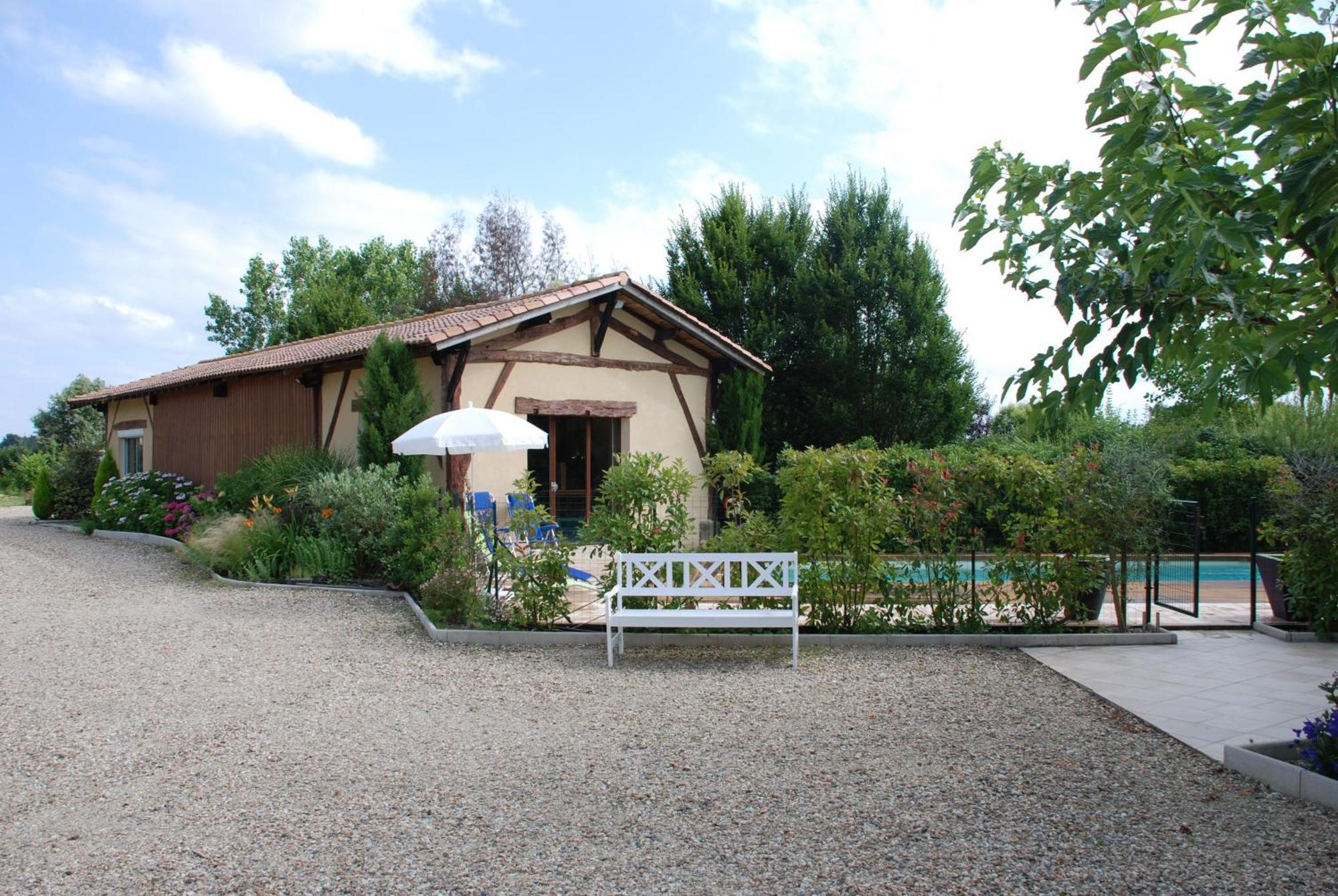 Chambres D'Hotes Du Clos Semper Felix Sainte-Bazeille Exterior foto